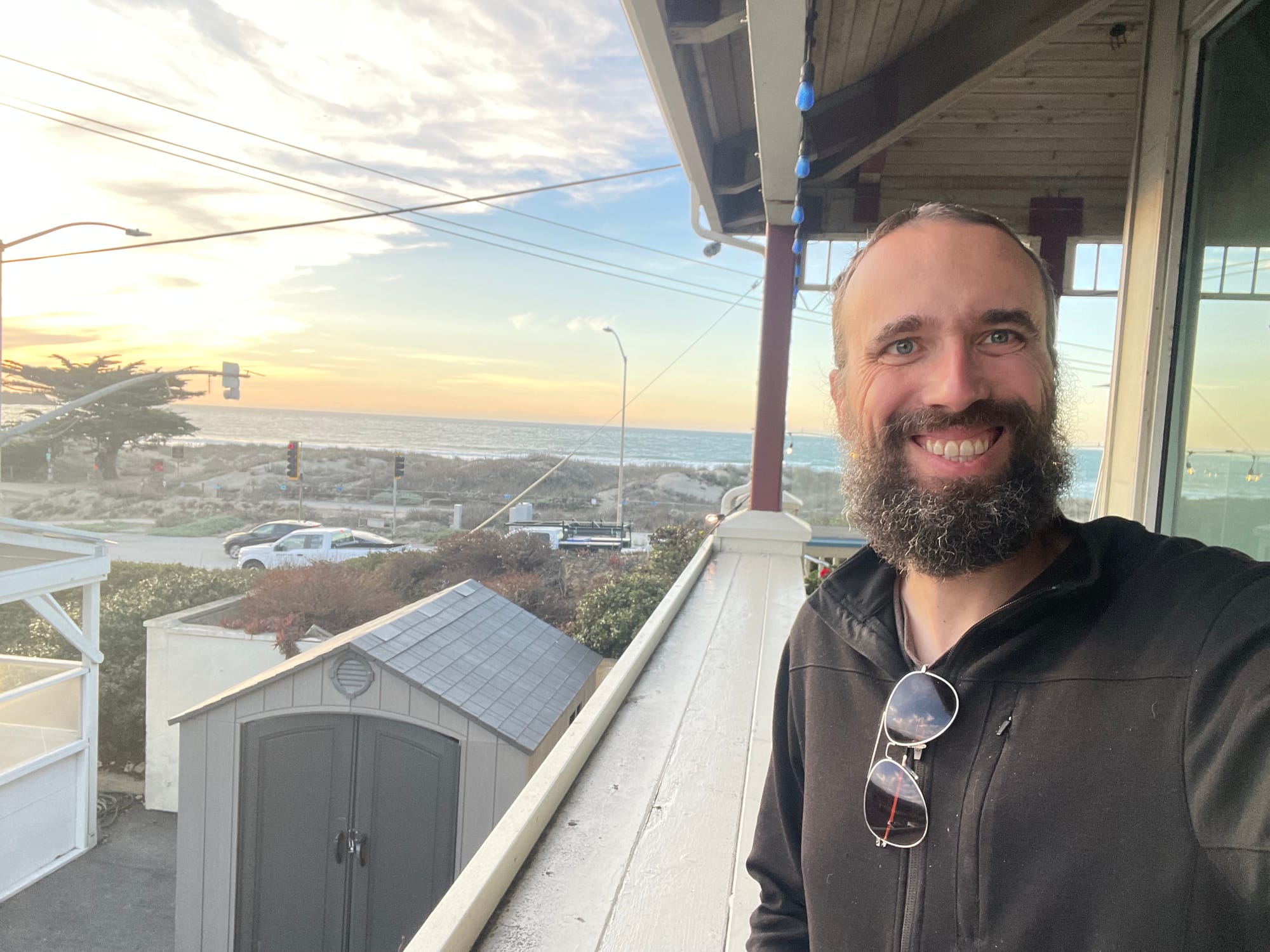 [DIGEST] Golden time in The Golden City